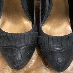 ~Messeca New York~ Blue Leather 3” Pumps